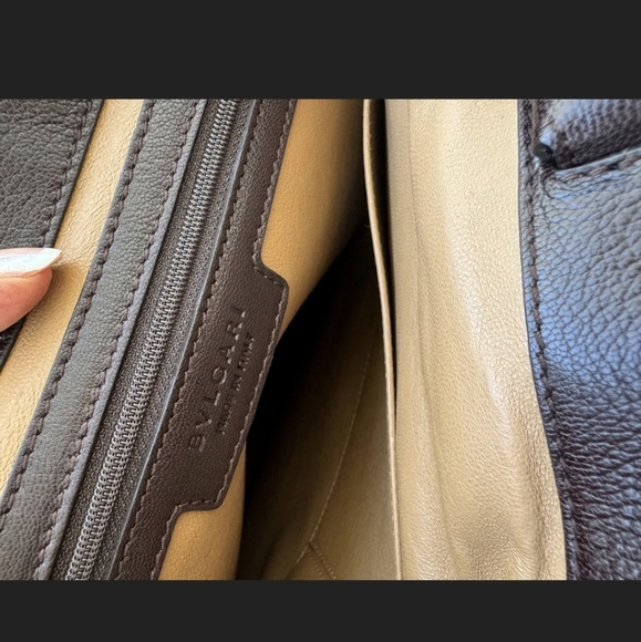 BVLGARI Suede Tote – Like New ✨Elettra-Collezione 1910 Rare - Picture 2 of 3